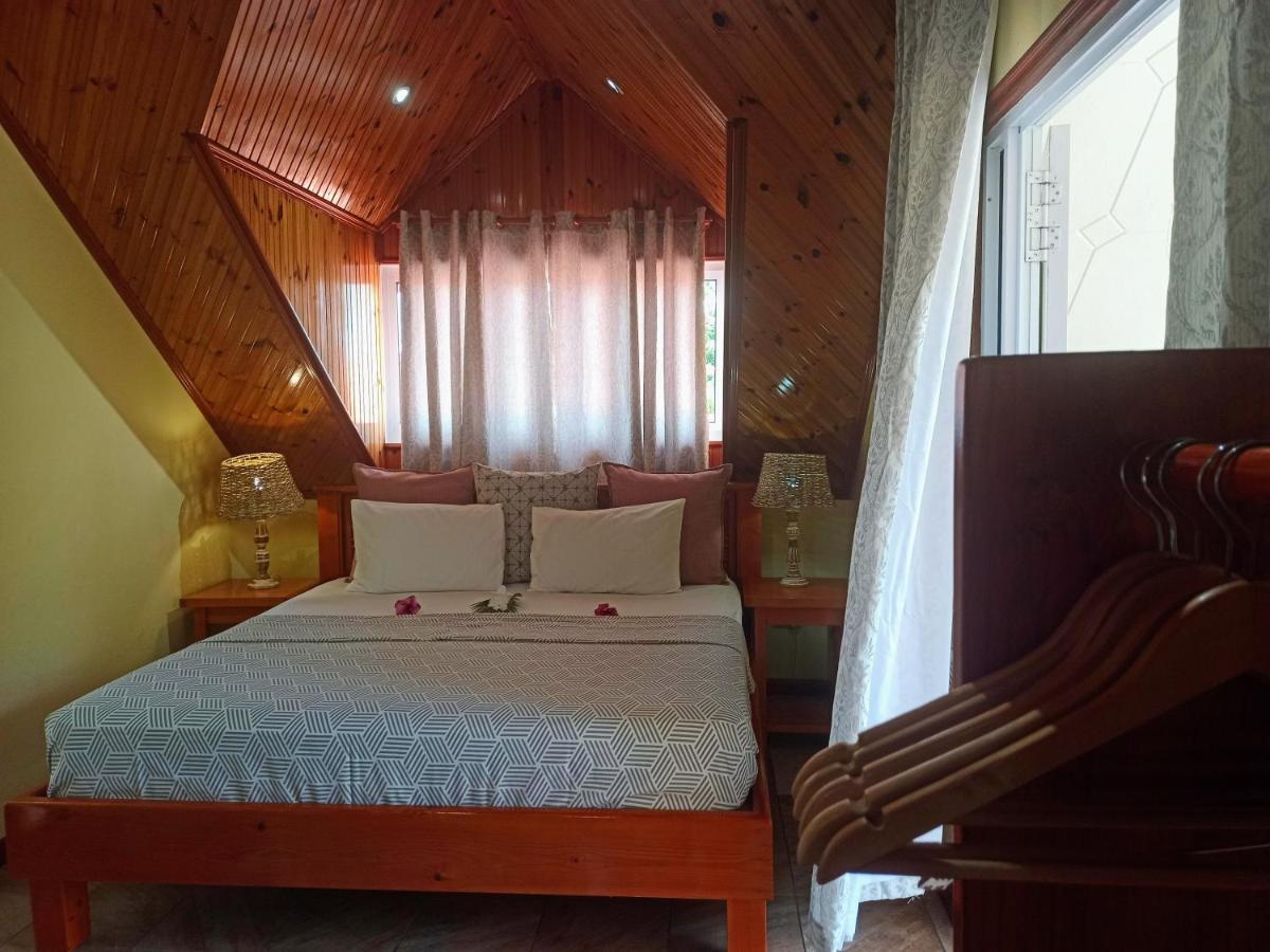 Badamier Self-Catering Apartamento La Digue Exterior foto