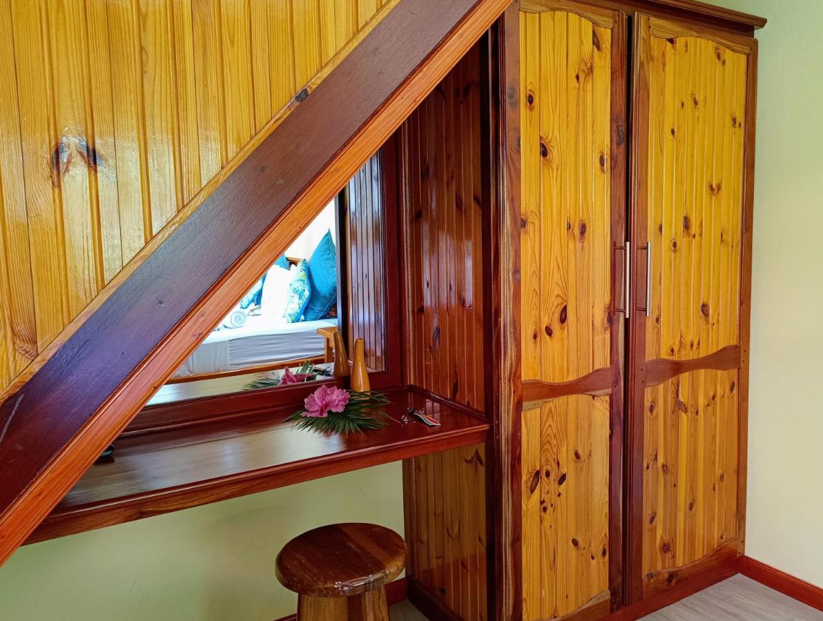 Badamier Self-Catering Apartamento La Digue Exterior foto