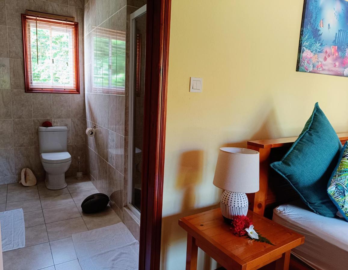 Badamier Self-Catering Apartamento La Digue Exterior foto